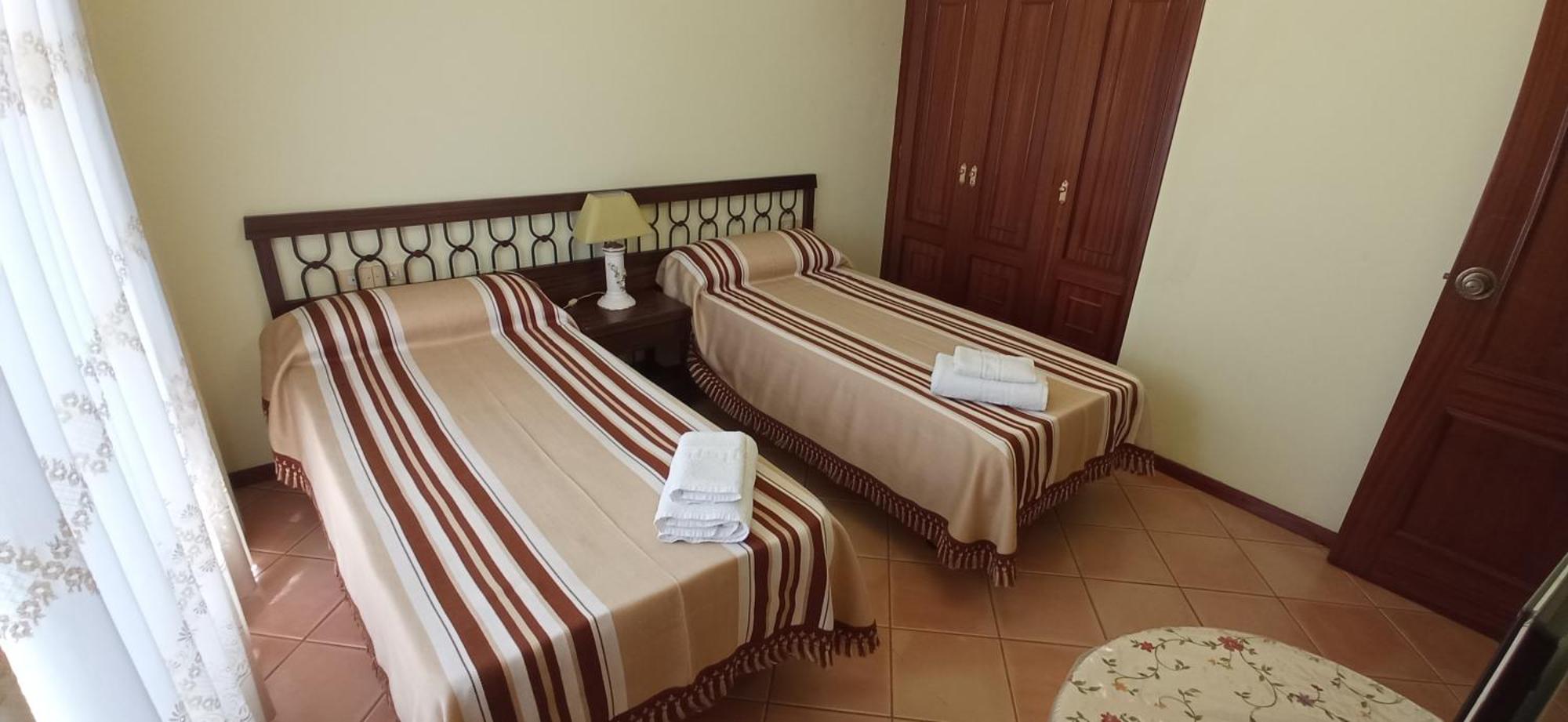 Casa Independiente Para Grandes Grupos Y Familias Valeixe Kültér fotó