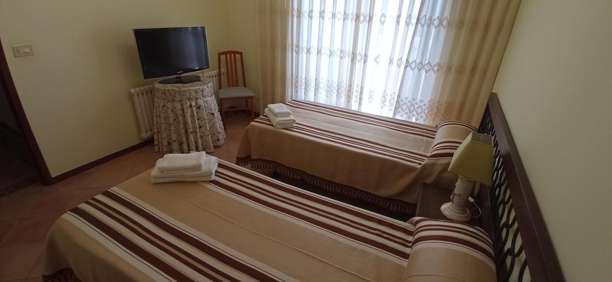 Casa Independiente Para Grandes Grupos Y Familias Valeixe Kültér fotó